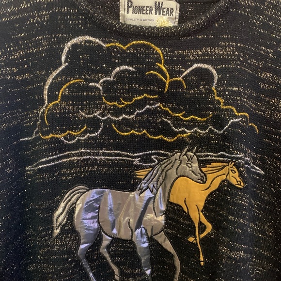 Vintage Pioneer Wear Pony Sweater - Size Large - Picture 13 of 13